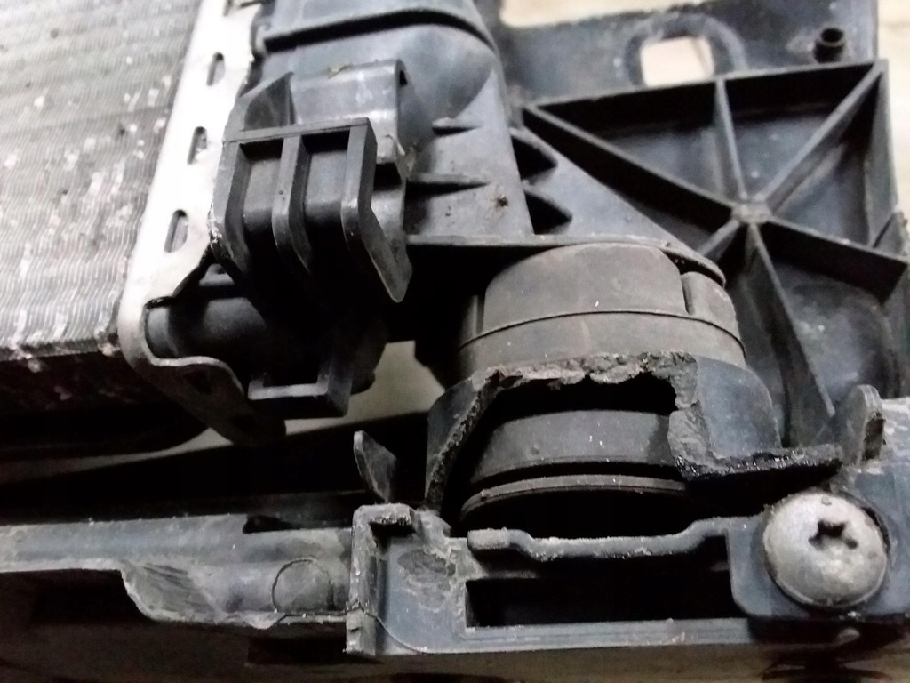 фото №10, Audi q5 8r 2.0 tdi підсилювач pas радіатор