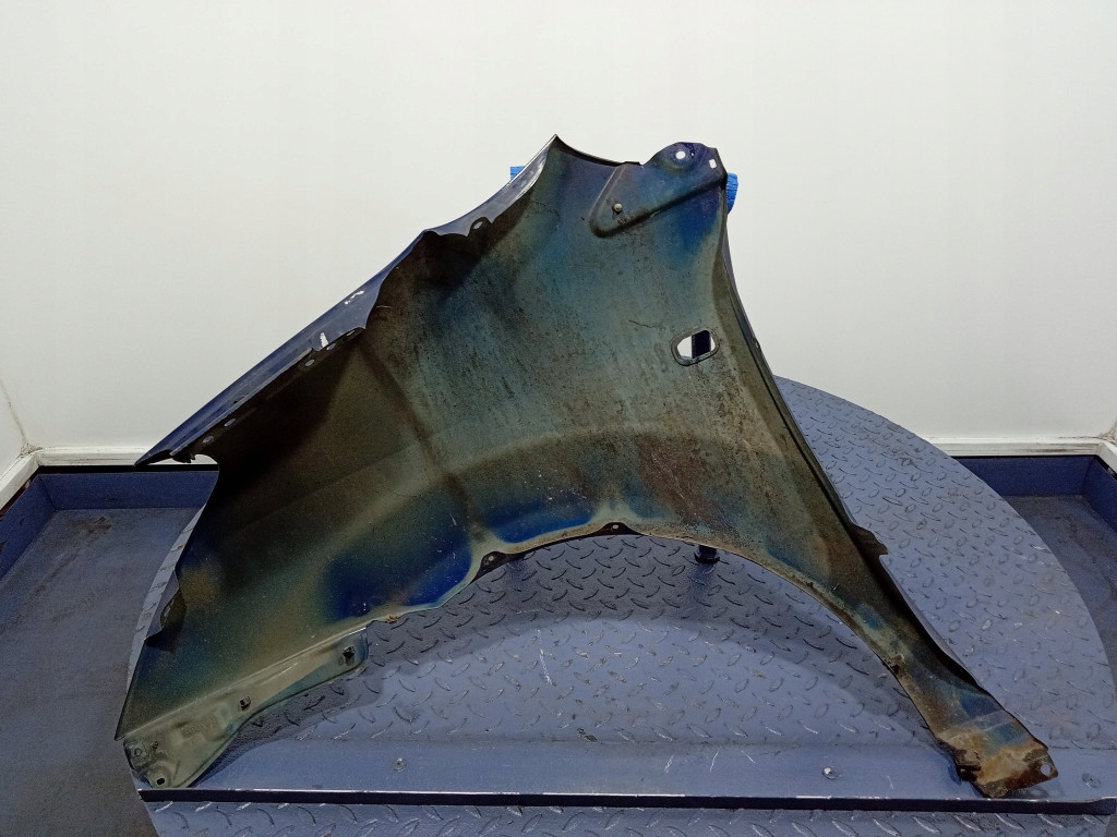 фото №9, Toyota corolla verso ii 04- крыло перед правый передний 8q4