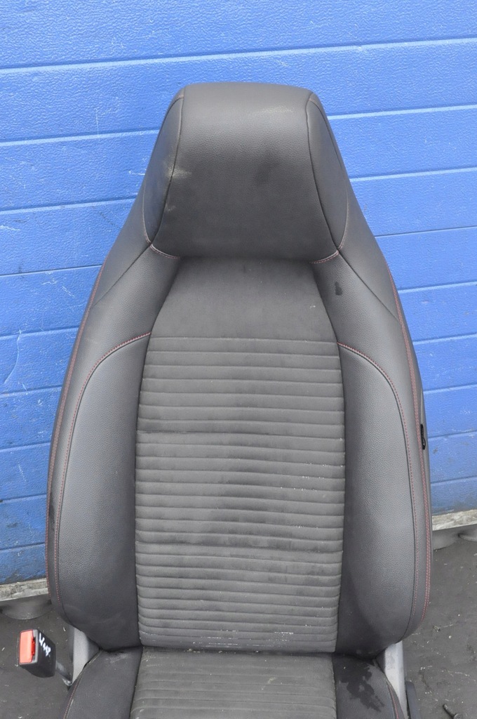фото №11, Mercedes w117 сидіння заднє сидіння обшивки шкіра