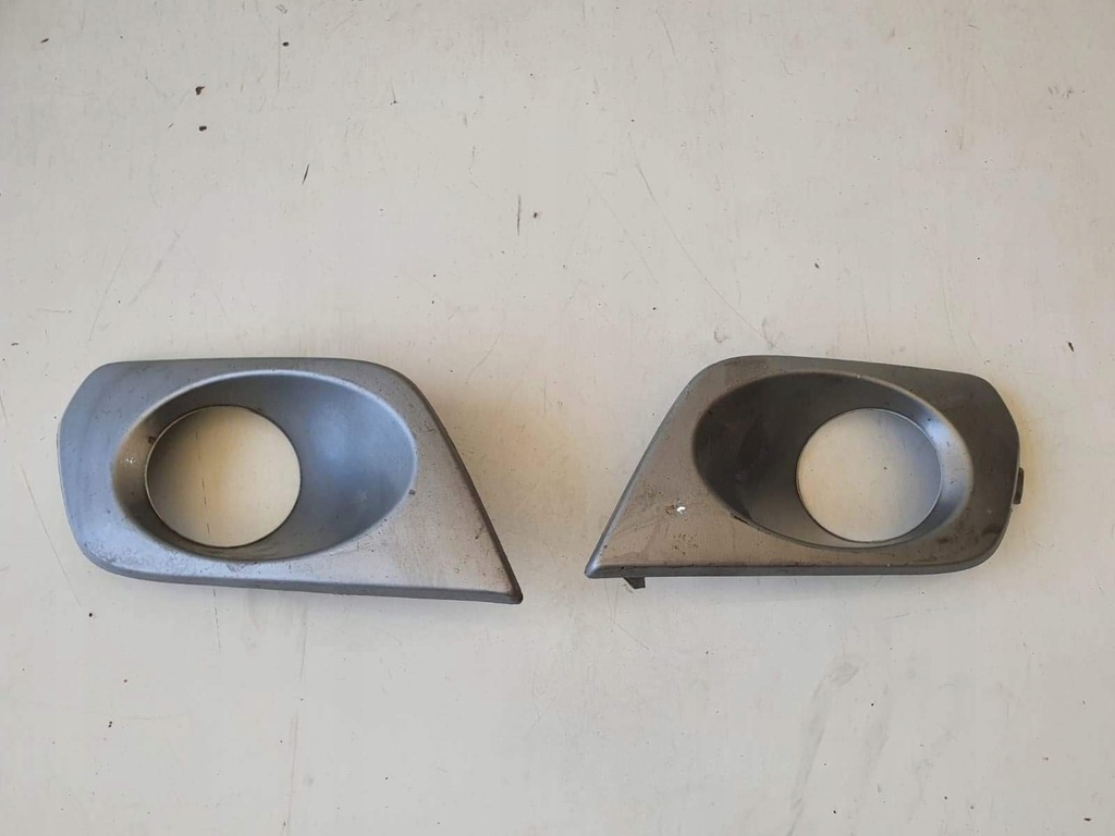 фото №1, Dacia sandero ii lift накладка протитуманної фари 261a36699r