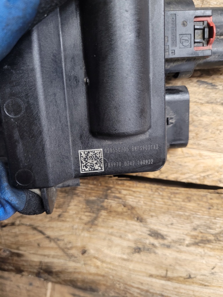 Bmw f15 f16 модуль розподільник струму клема 9333445 Київ