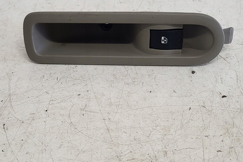 фото №1, Кнопка керування вікон задніх правих двері renault