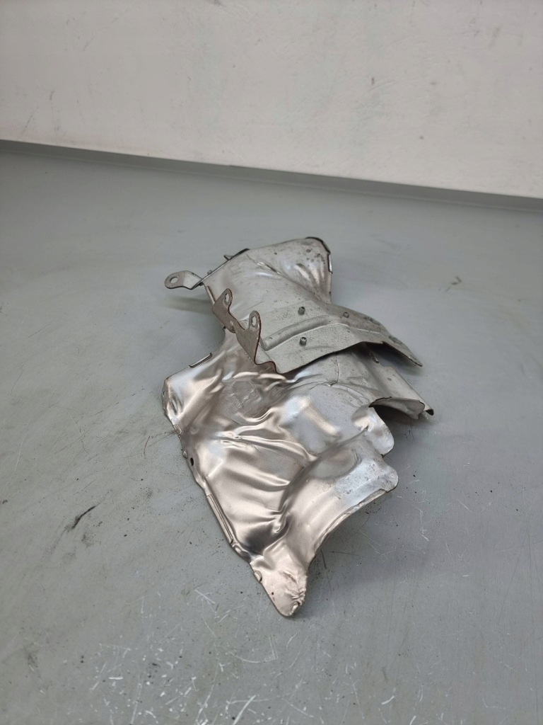 фото №1, Защита тепловая bmw f40 4a1d049 1.5l бензиновый 2022