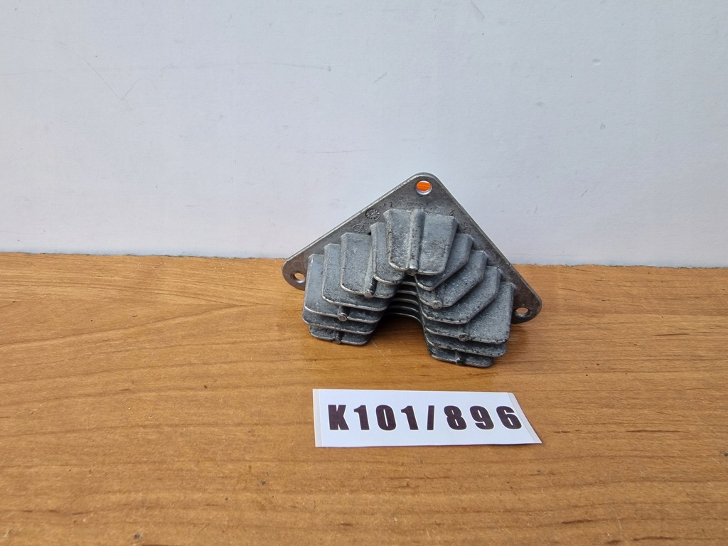 фото №1, Renault master iv 4 лівий jeż модуль led лампи перед