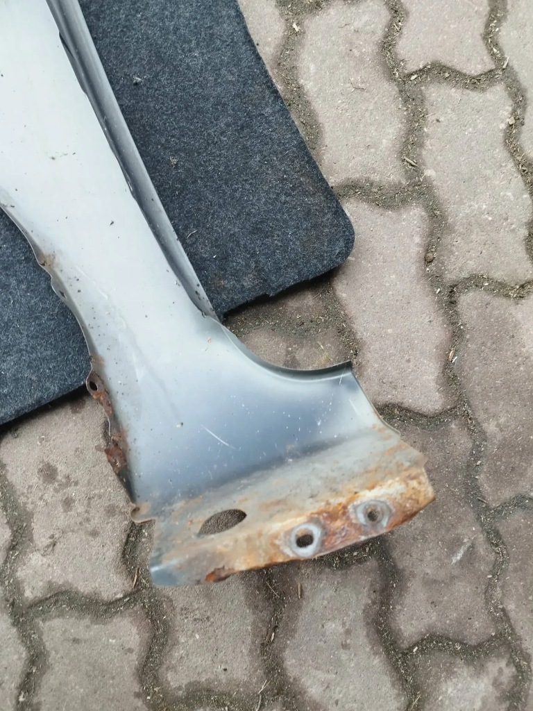 Купить Mazda 3 1 2008 перед сторона правая крылья