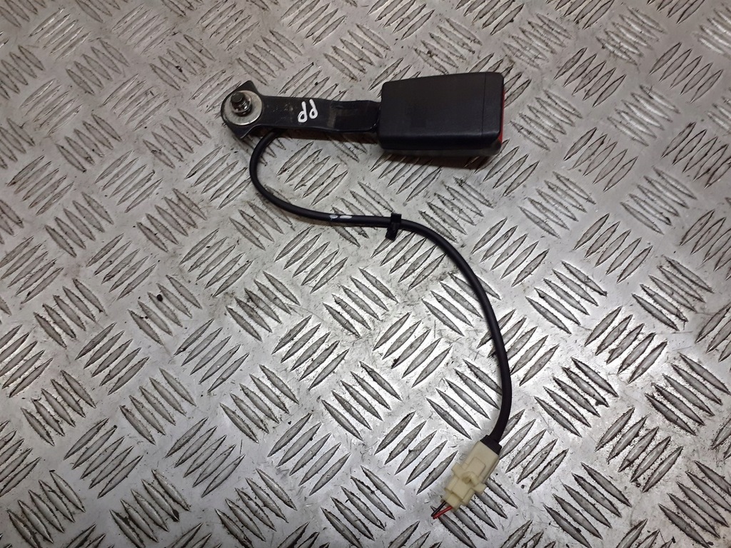 фото №1, Кліпса поперечина права mazda 6 gg