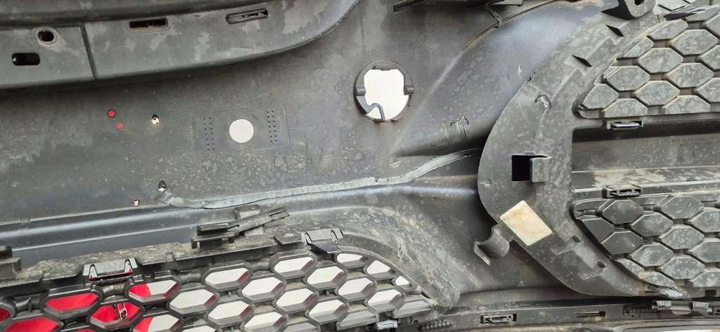 фото №12, Jaguar f-pace 15- бампер перед передній spr pdc hk83-17f003-a