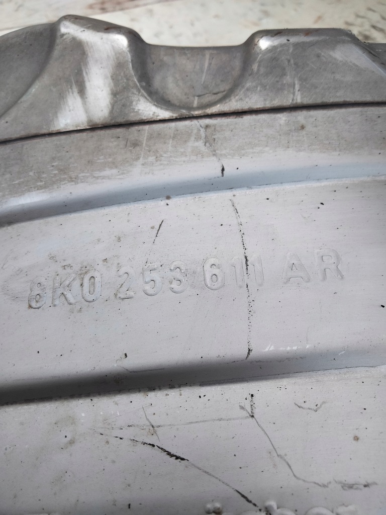 фото №7, Гасник вихлоп audi a5 a4 8k0253411ab 8k0253611ar