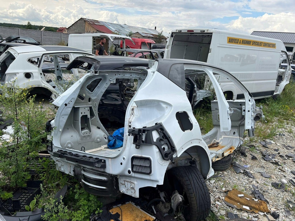 фото №3, Чверть лонжерон правий перед renault captur