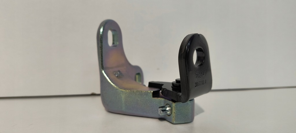 Петля двері правий перед tesla model y Ціна