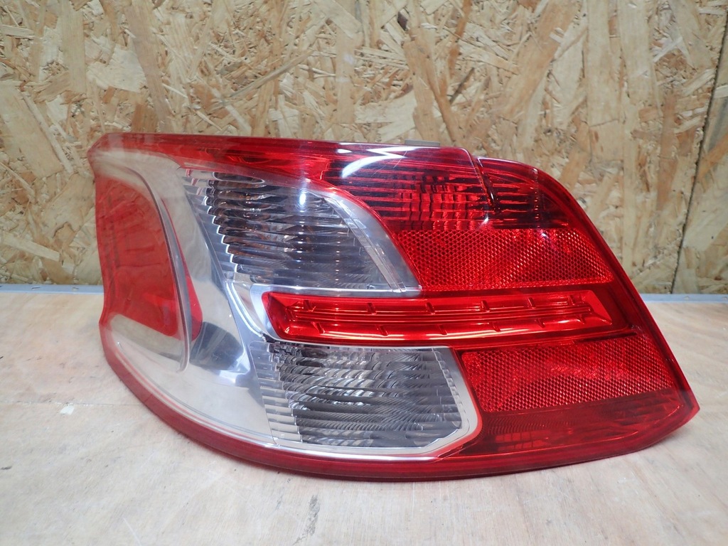 фото №1, Лампа левая задняя левый задняя peugeot 301 2012-2016r