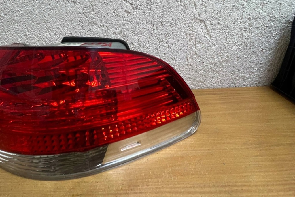Лампа права задня bmw 7 e65, e66, e67 325022 3.0l дизель 170kw 2006 Недорого