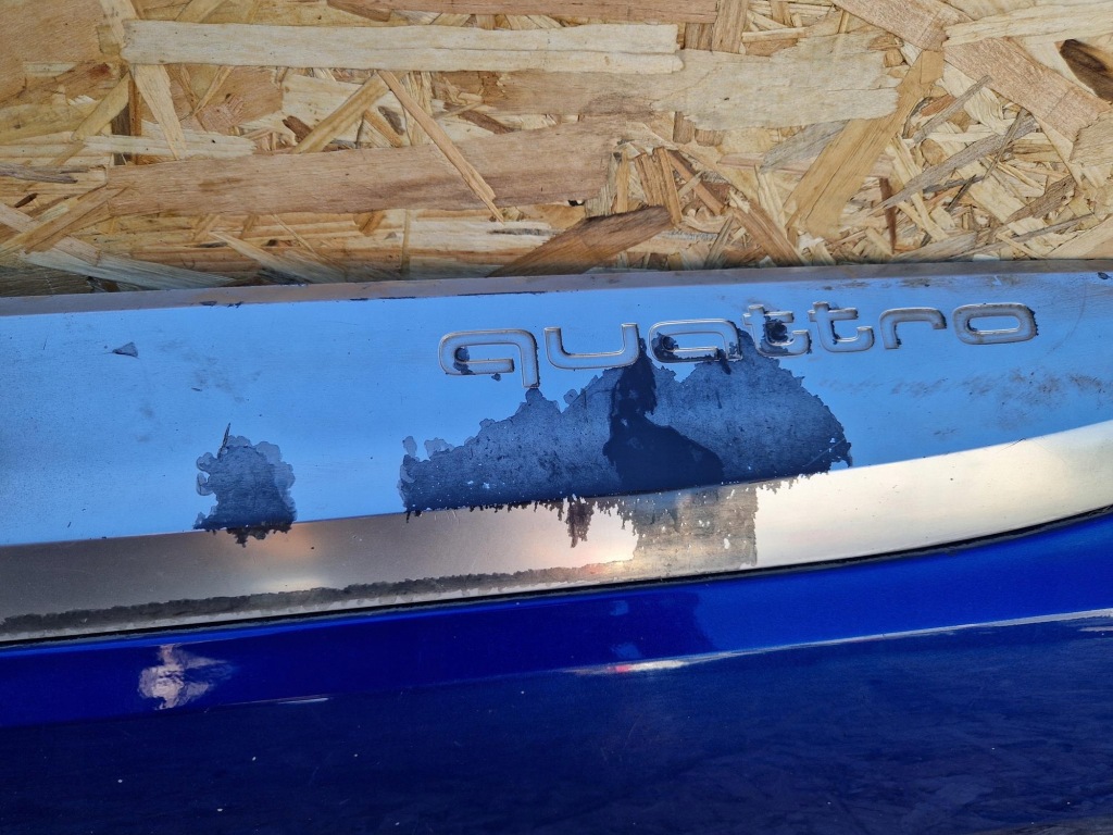 фото №2, Молдинг дверь левая задняя audi q7 4m