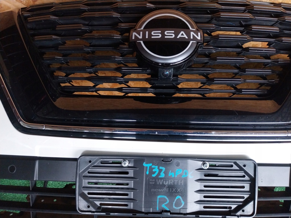 Nissan x-trail iv t33 бампер передній решітка радіатора камера 4pdc Київ