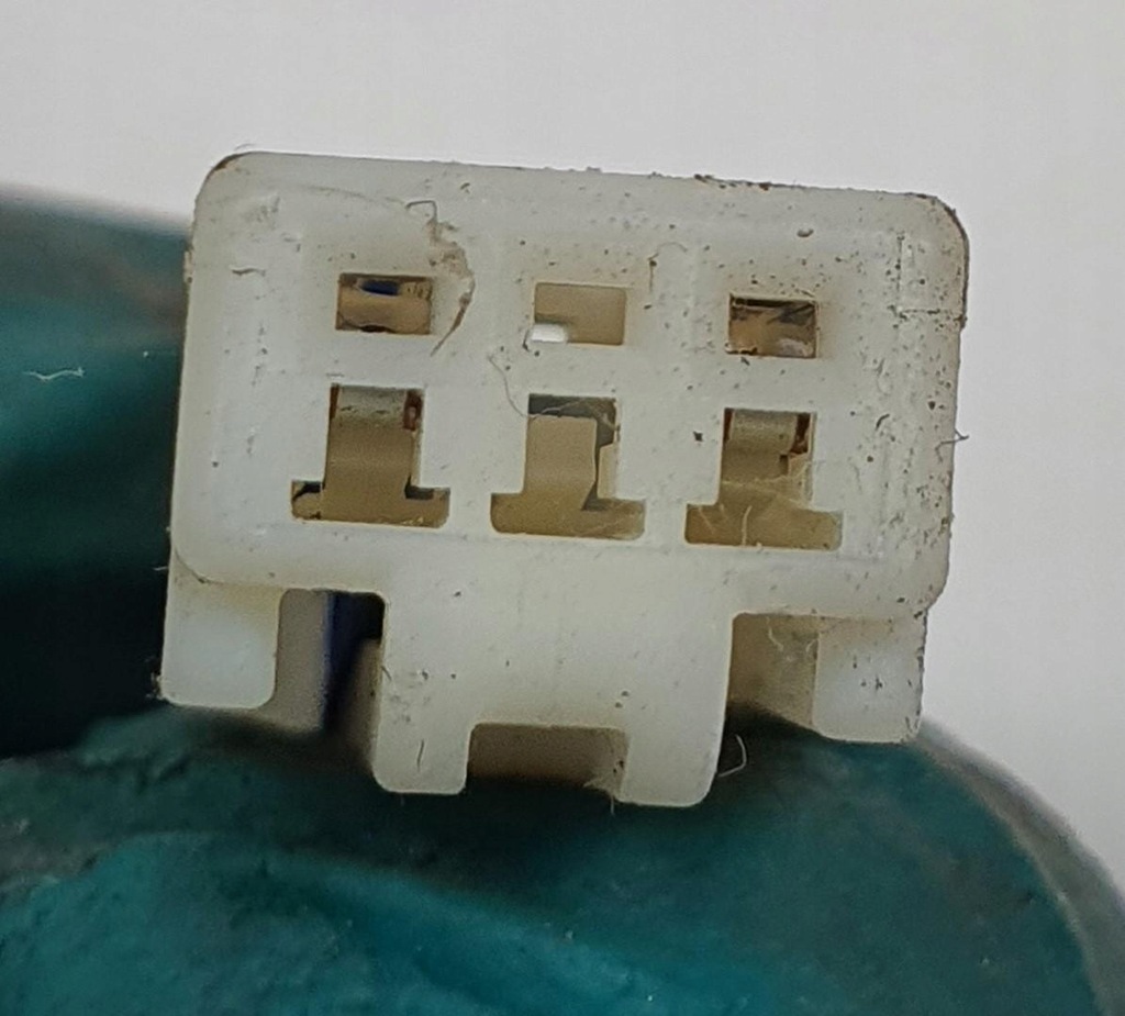 фото №4, Кліпса поперечина правий перед renault koleos i europa