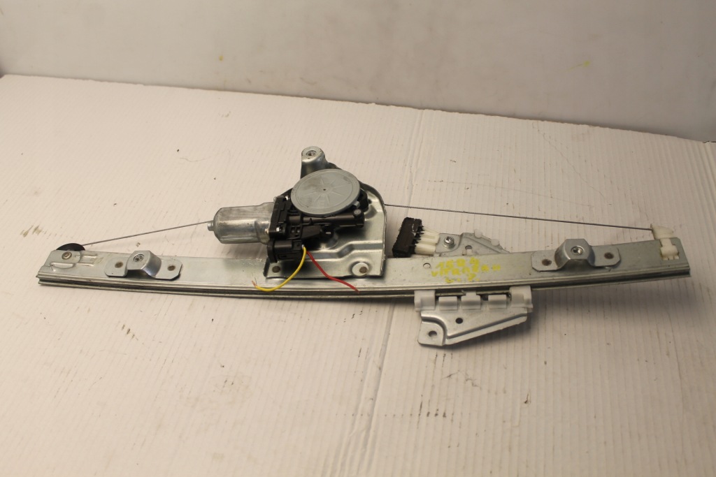 фото №1, Підйомник скло лівий перед suzuki grand vitara ii