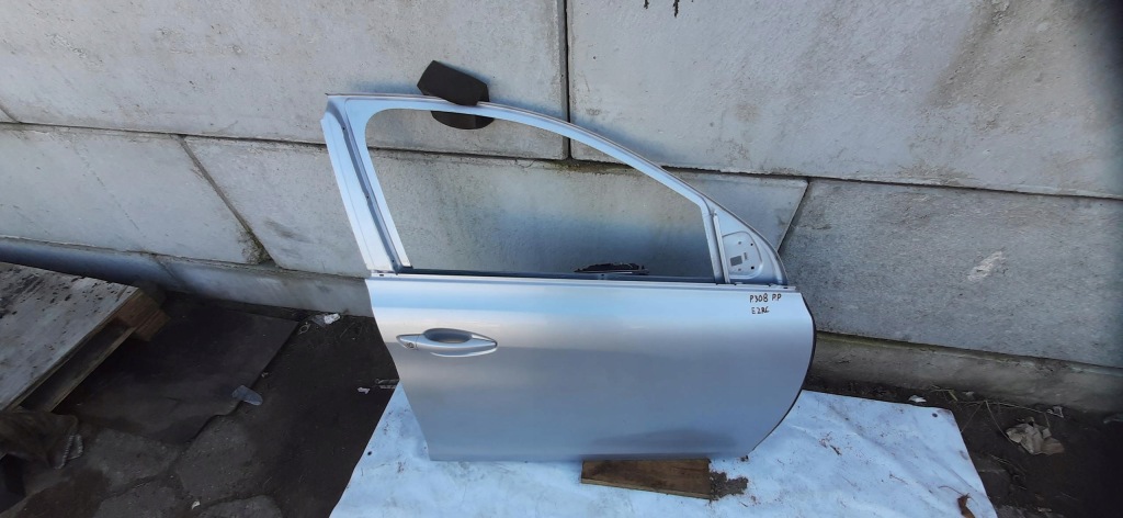 фото №1, Дверь правый перед peugeot 308 t9 ezrc
