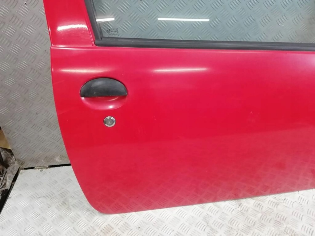 фото №5, Citroen c1 107 дверь передние правое 3d