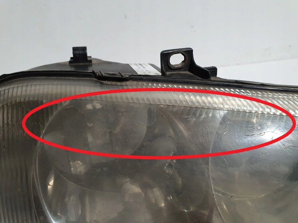 фото №3, Alfa romeo 156 2000 po правая лампы передние