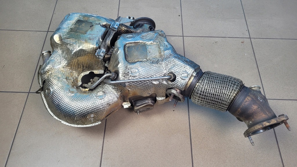 фото №8, Bmw x6 iii g06 3.0 дизель 21r каталізатор dpf 8477085 8477081