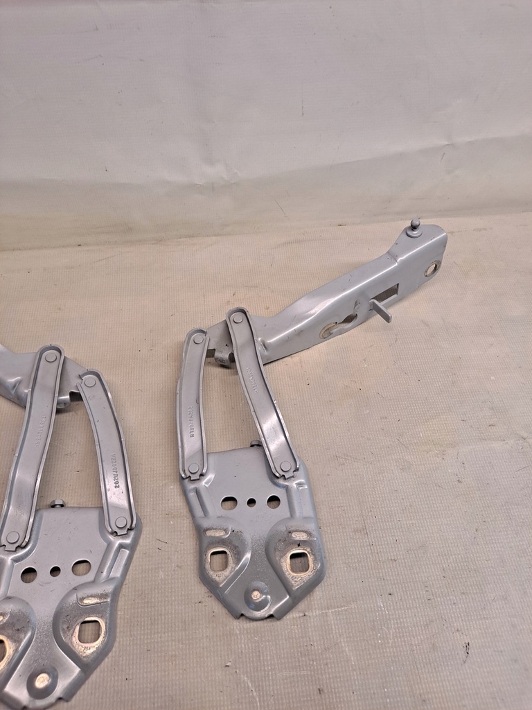 фото №6, Петля петлі капот volvo xc40 31356752 31356753