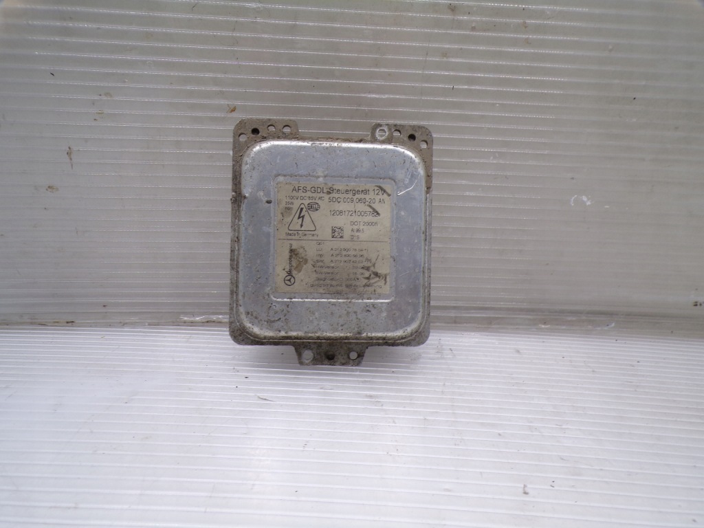 фото №1, Преобразователь ксенон ксенон mercedes w211 lift