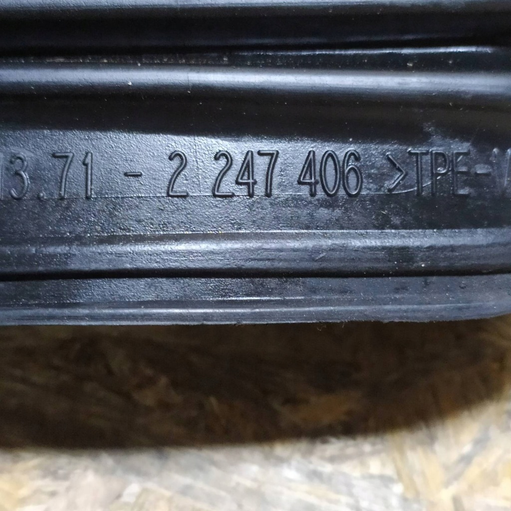 Труба шланг повітря впуску bmw e46 2.0d m47 2247406 Ціна