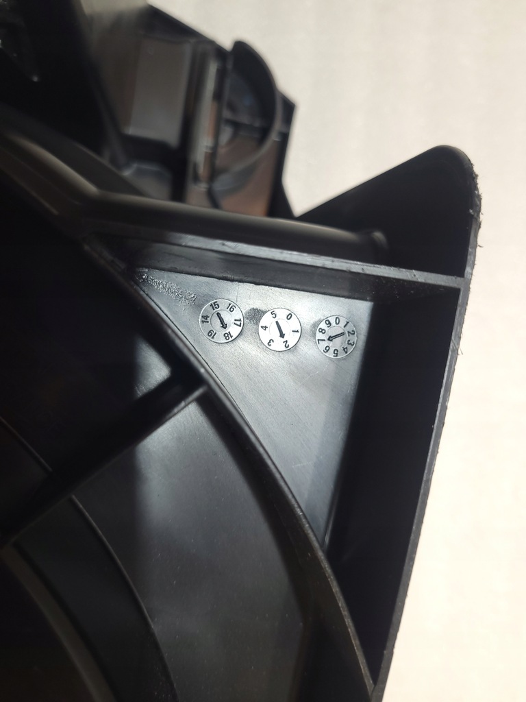 фото №10, Megane iv вкладиш колеса запасного набір ремонтний