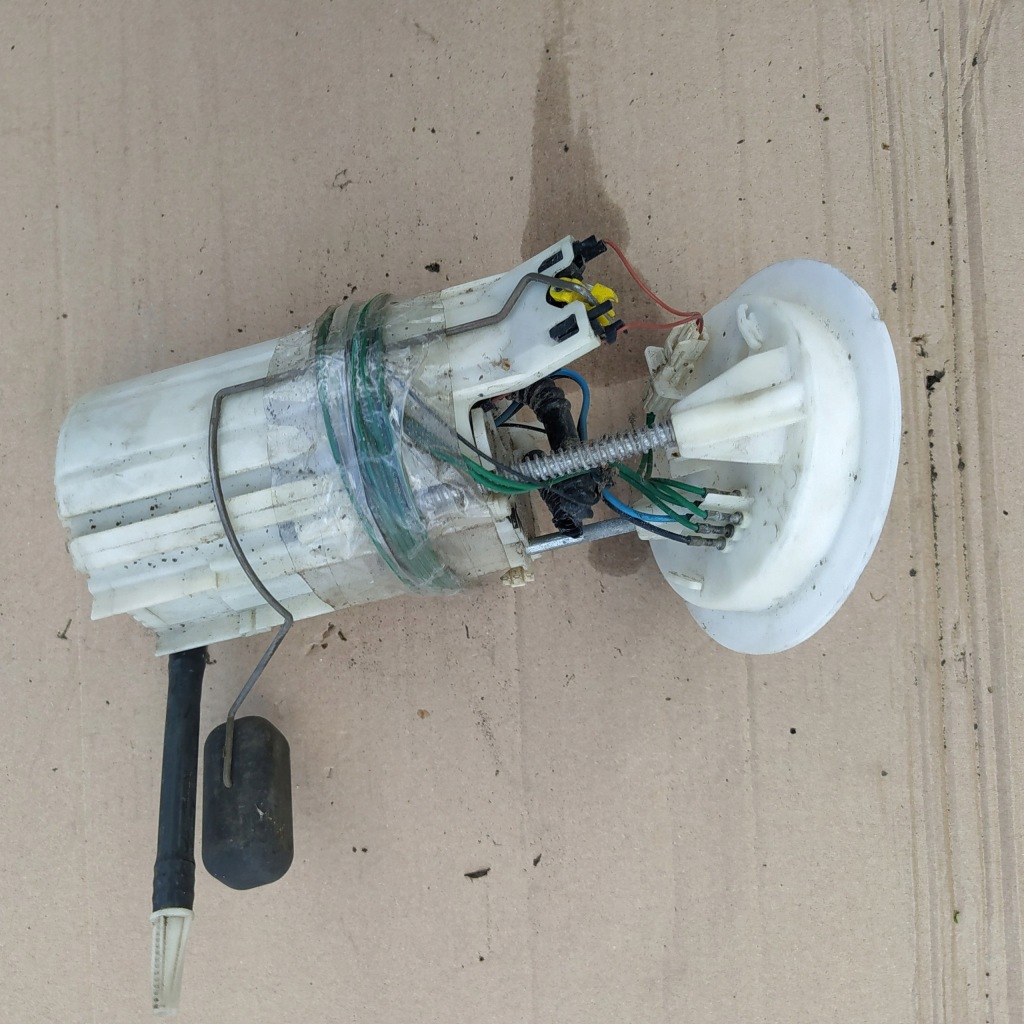 Купити Насос пального поплавок bmw e60 6765778