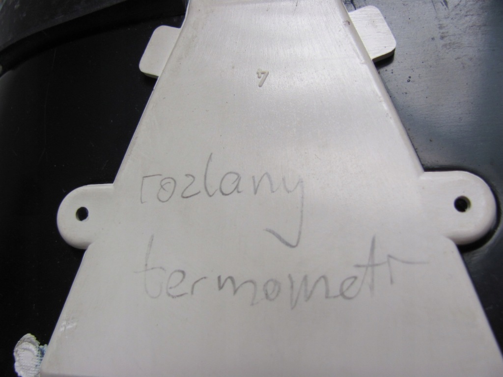 Mercedes w126 560 v8 лічильник w милях Зі Шроту