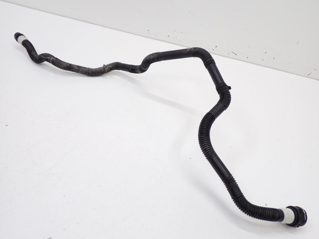 Купити Патрубок шланг трубка води 1647666-00-d tesla model y 3d3 4d1 23r