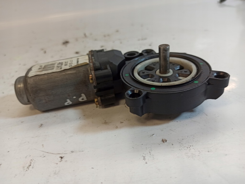 фото №11, Nissan primera p12 1.9 dci моторчик стекло правый перед передний 400714t7