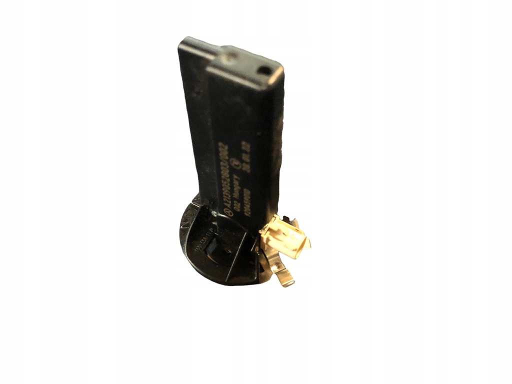 фото №5, Mercedes w213 усилитель антенный 21390528033