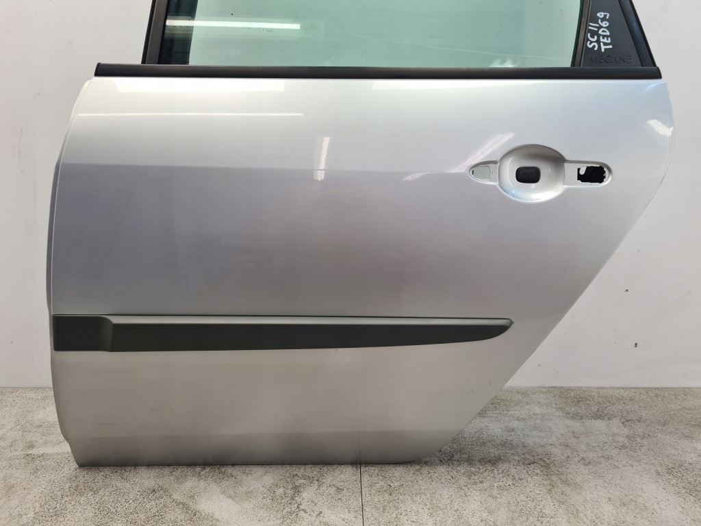 Renault scenic 2 двері лівий задній ted69 Оригінал