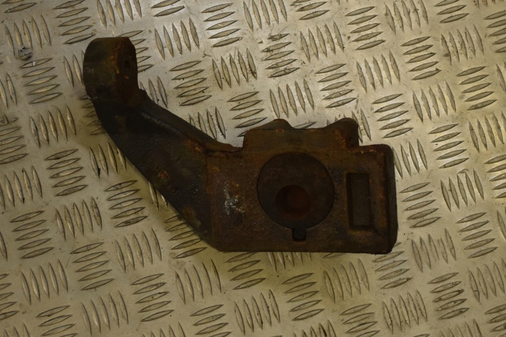 фото №2, Кронштейн амортизатора scania r s