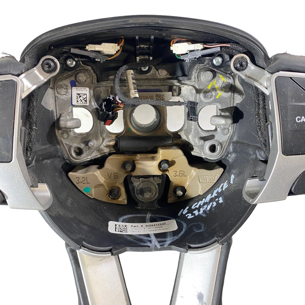 фото №15, Dodge charger 2016 кермо