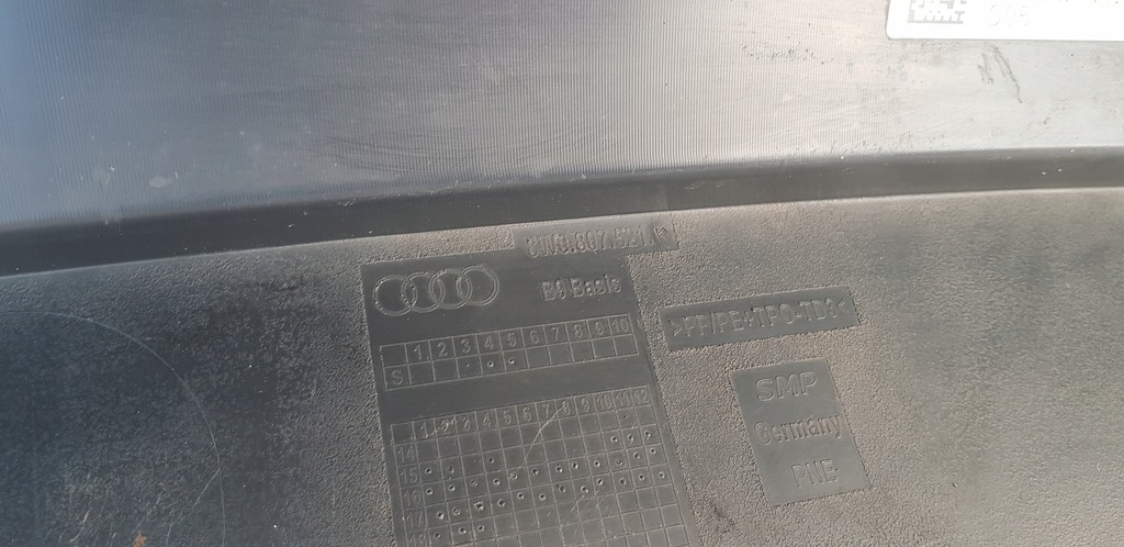 фото №10, Audi a4 b9 kombi бампер задний задняя 8w9807511j