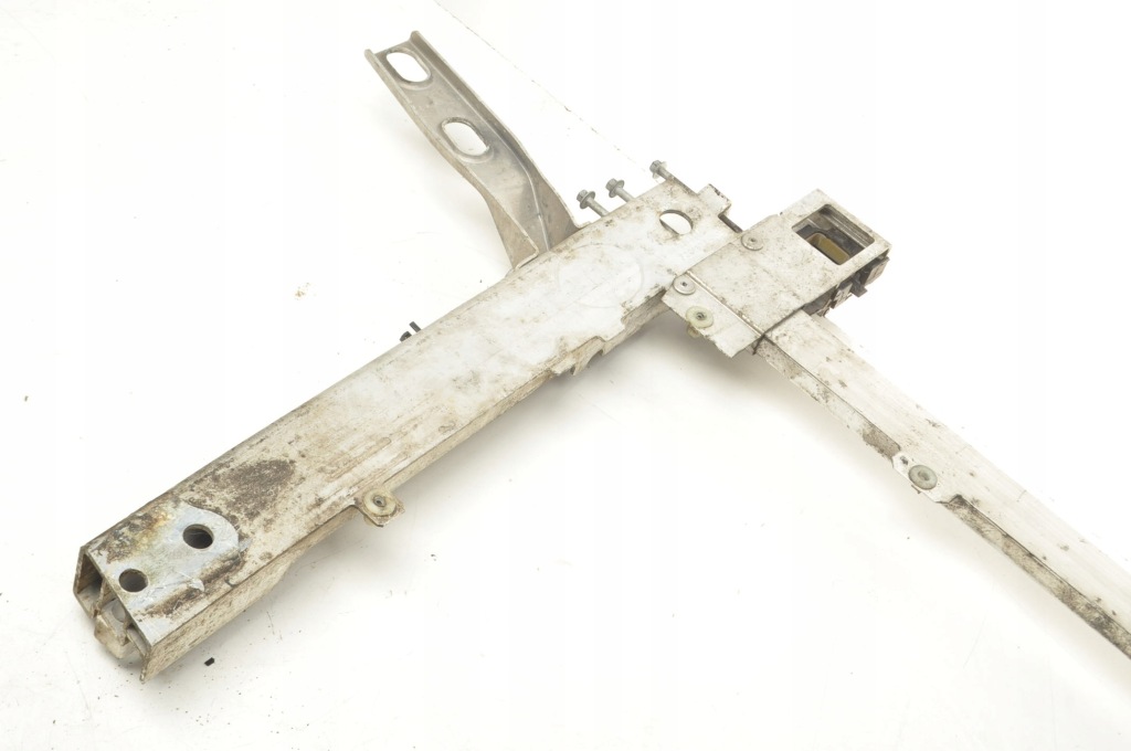 Mini f54 нижня балка радіатор 7301603 7301604 Ціна