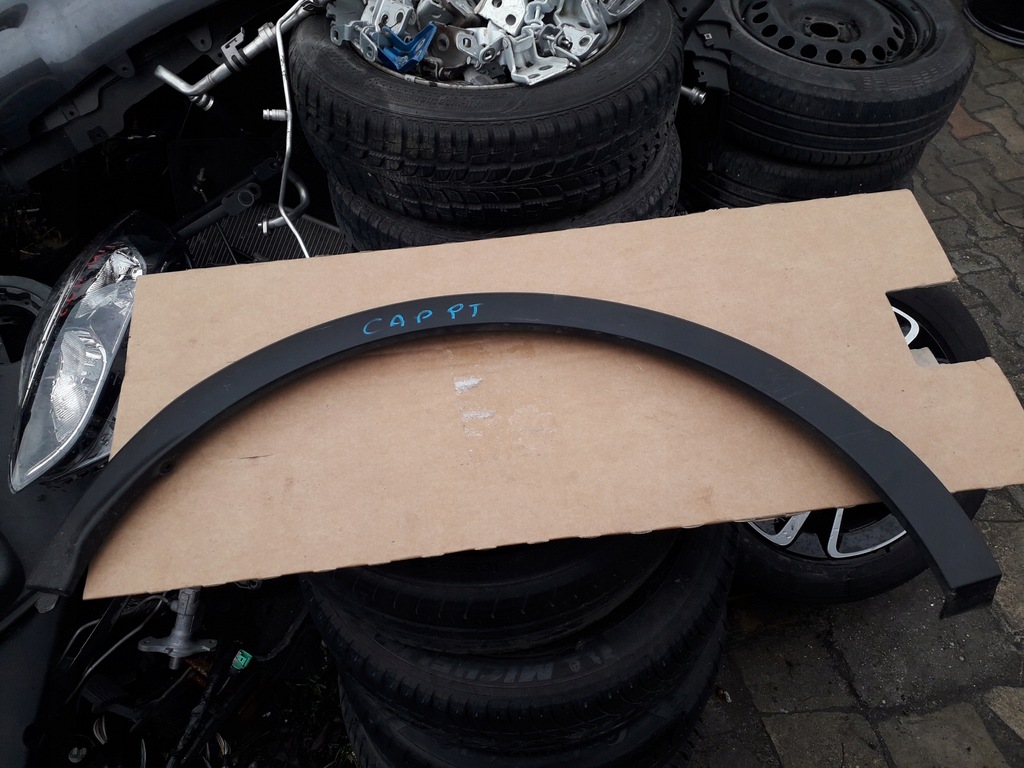 фото №1, Накладка молдинг крила правий задня renault captur