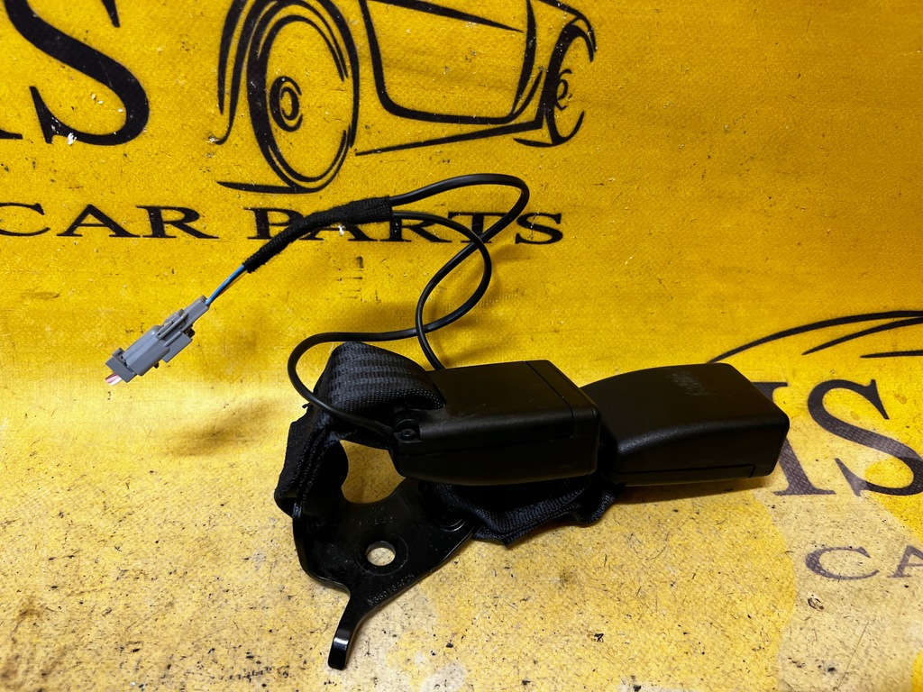 фото №1, Клипса защёлки ремней безопасности задняя dacia duster ii