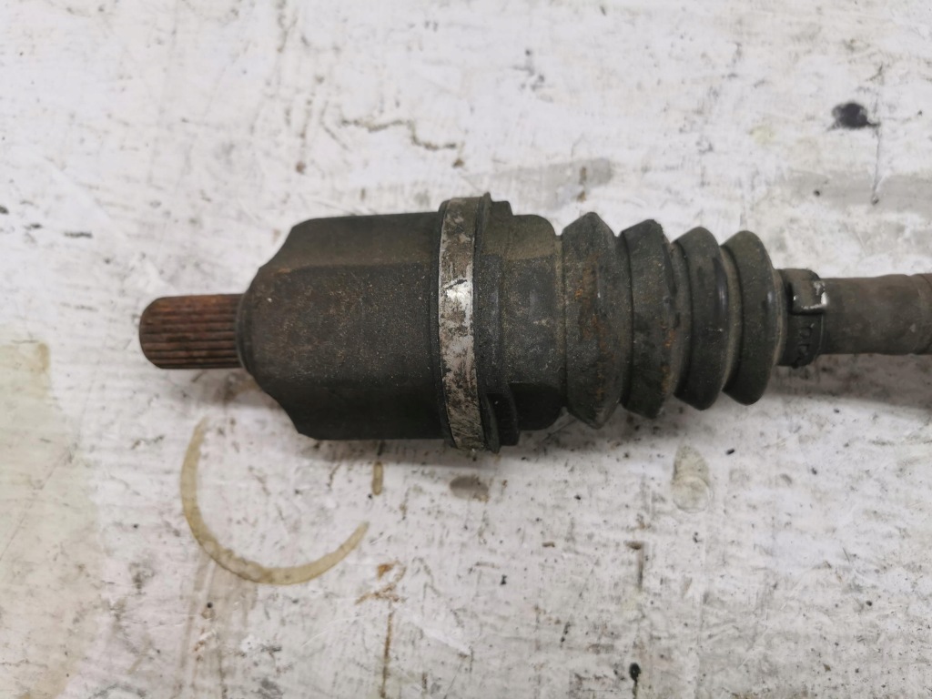 Привідний вал короткий ліва renault laguna 2 2.0 01-07 Ціна