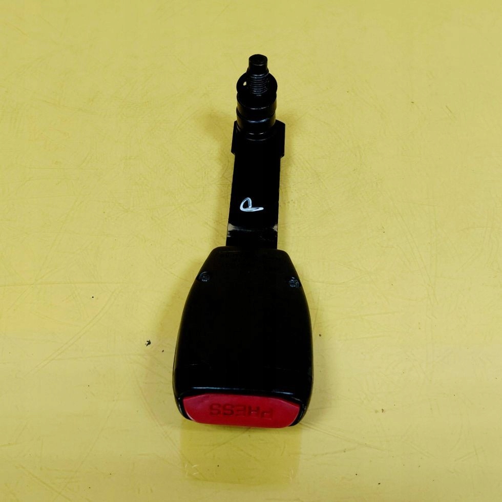 Клипса поперечина безопасности правый  перед nissan almera nr1292 в Украине