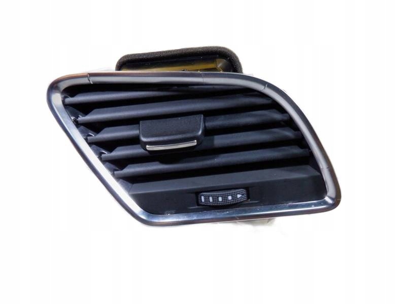 фото №1, Audi q3 повітропровід решітка консолі права 8u1820902c