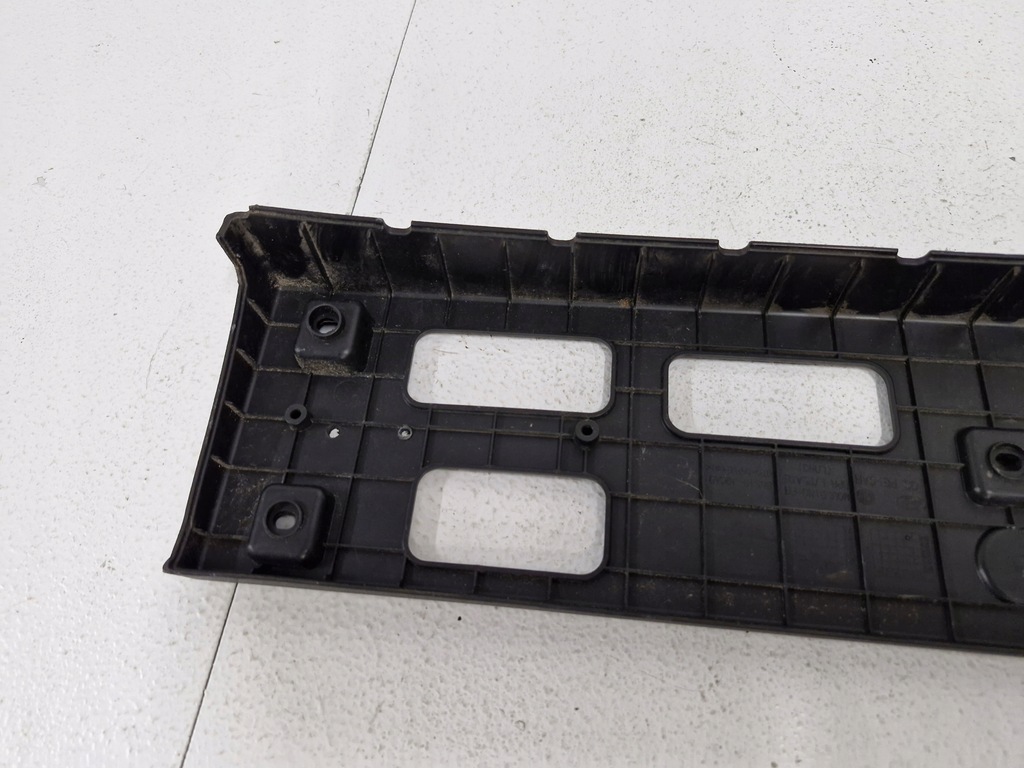 фото №8, Hyundai kona i 1 lift рамка кронштейн основание номерного знака rejerstracyjnej