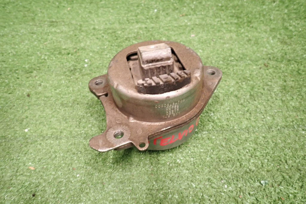 фото №1, Кронштейн подушка двигуна alfa romeo stelvio 00505484700 505484700