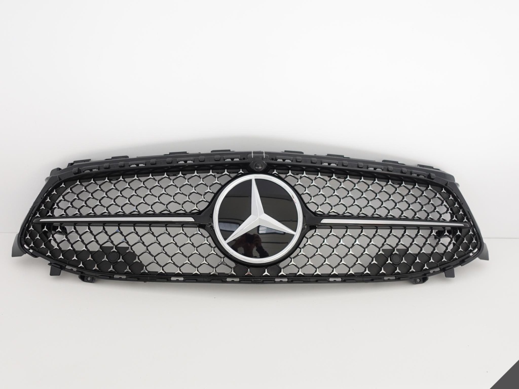 фото №1, Mercedes cla x118 c118 amg lift 22- решётка радиатора решётка радиатора