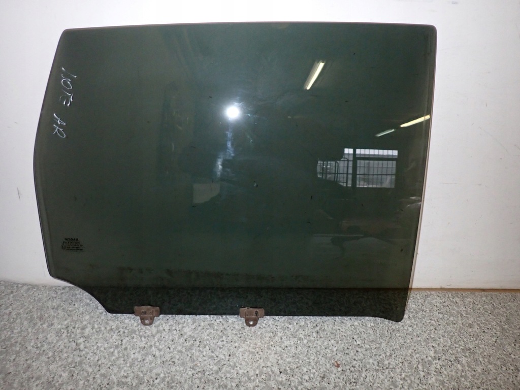 фото №1, Nissan note e11 06- скло двері задня права