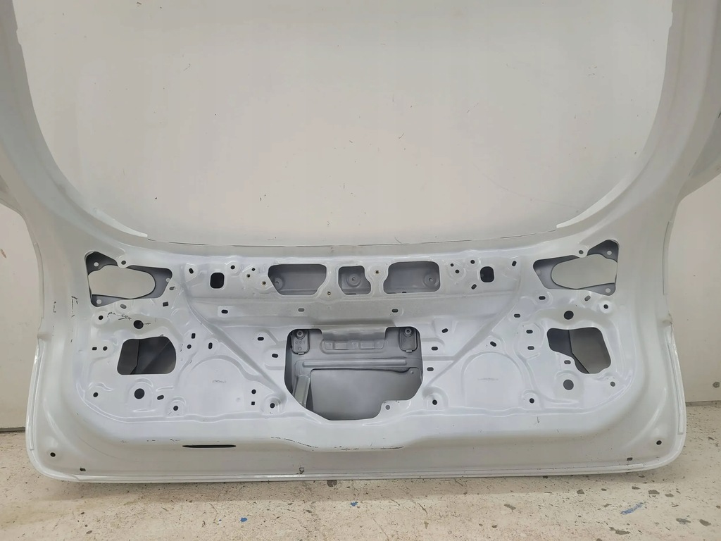 фото №11, Toyota yaris cross 20+ крышка багажника крышка багажника задняя задняя fv