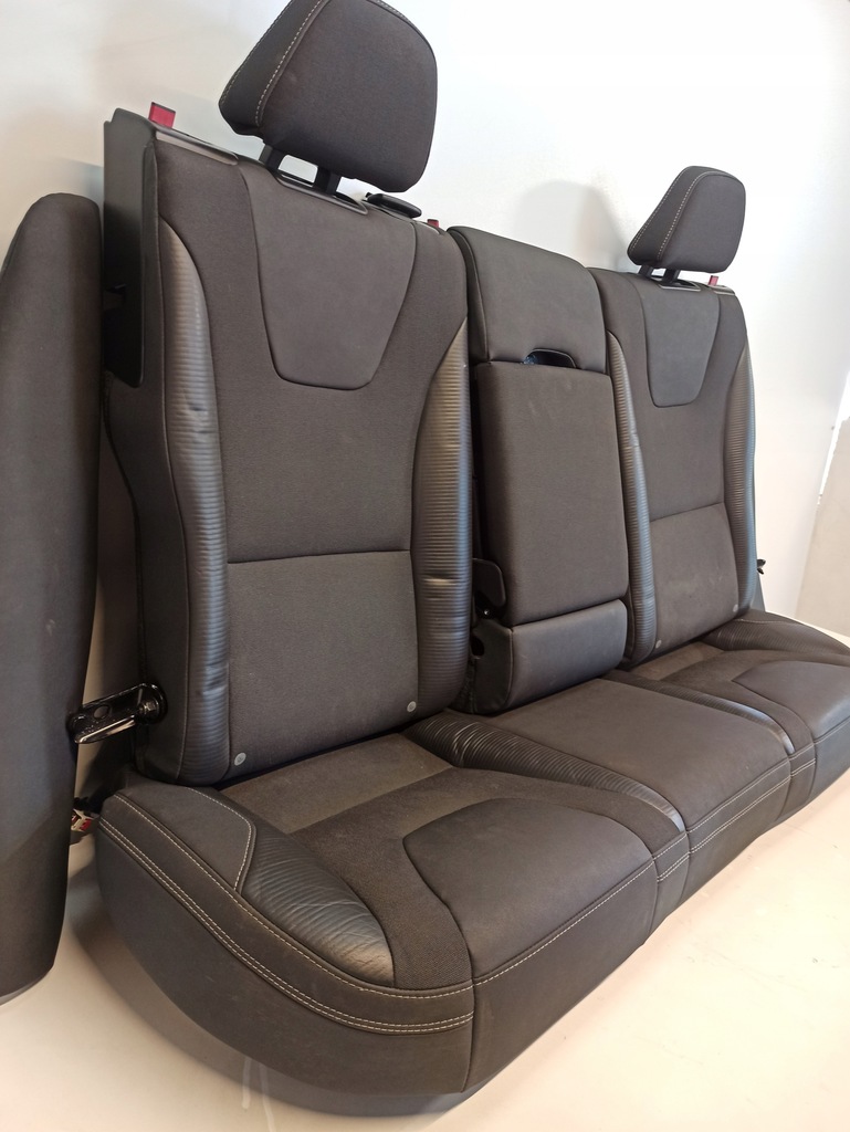 фото №4, Заднє сидіння volvo v60 r-design напівшкіра 2013