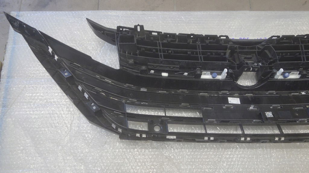 фото №6, Решётка радиатора решётка радиатора vw arteon r line 3g8 lift led drl 20-